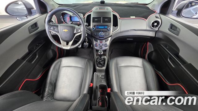 Chevrolet Aveo Sedan 1.4 Turbo LS Deluxe 2015 — фото 7