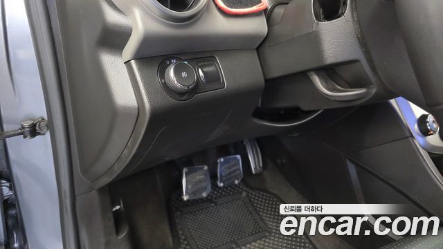 Chevrolet Aveo Sedan 1.4 Turbo LS Deluxe 2015 — фото 17