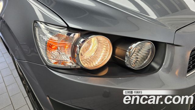Chevrolet Aveo Sedan 1.4 Turbo LS Deluxe 2015 — фото 22