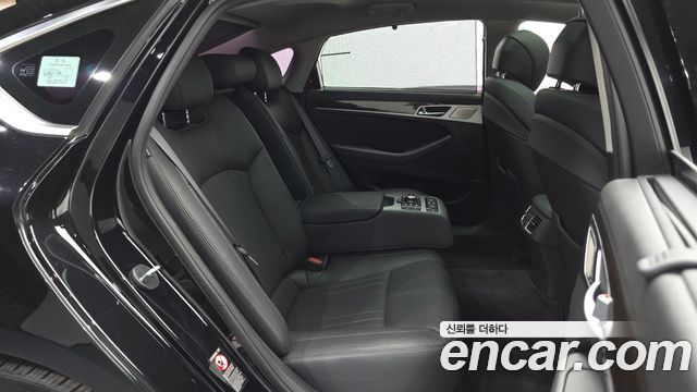 Genesis G80 3.3 GDI AWD Premium Luxury 2017 — фото 12