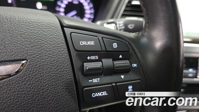 Genesis G80 3.3 GDI AWD Premium Luxury 2017 — фото 34