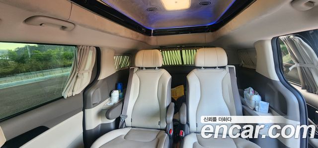 Kia Carnival (IV) Diesel 7-Seater Hi-Limousine Signature 2023 — фото 7