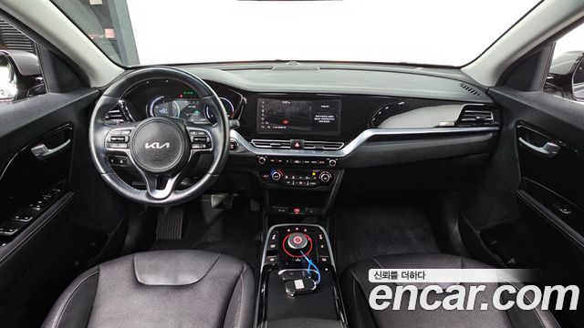 Kia Niro EV Prestige 2022 — фото 7