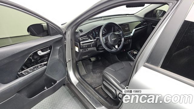 Kia Niro EV Prestige 2022 — фото 15