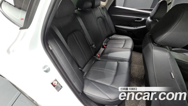 Hyundai Sonata (DN8) 2.0 Premium 2021 — фото 12