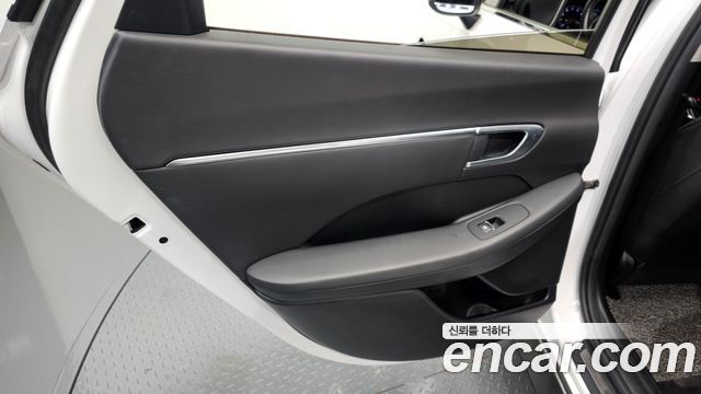 Hyundai Sonata (DN8) 2.0 Premium 2021 — фото 25