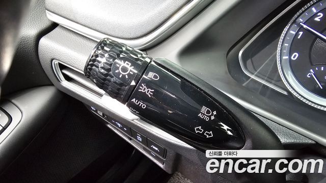 Hyundai Sonata (DN8) 2.0 Premium 2021 — фото 28