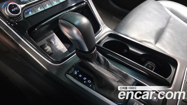 Hyundai Grandeur (IG) 3.0 Premium 2019 — фото 9