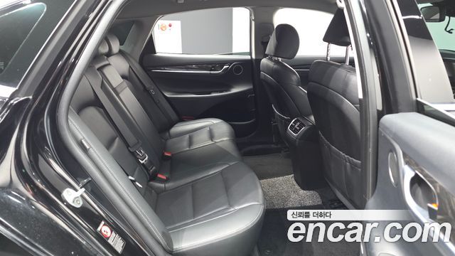 Hyundai Grandeur (IG) 3.0 Premium 2019 — фото 12