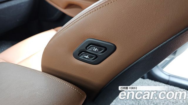 Kia Sorento Gasoline 2.0 Turbo 2WD Master Special 2020 — фото 27