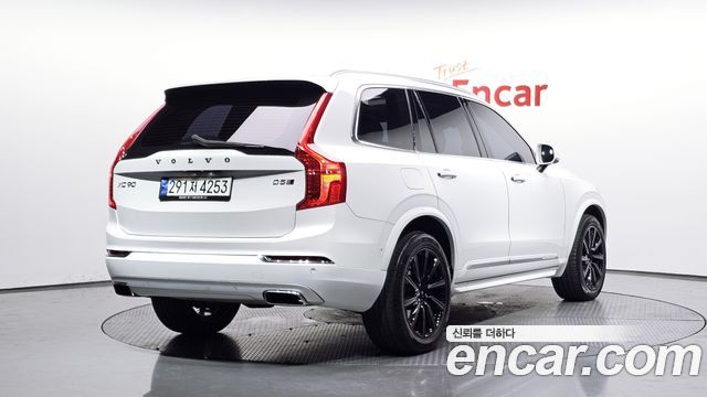 Volvo XC90 (II) D5 Inscription 2018 — фото 2