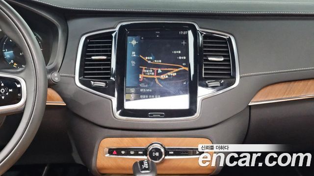 Volvo XC90 (II) D5 Inscription 2018 — фото 16