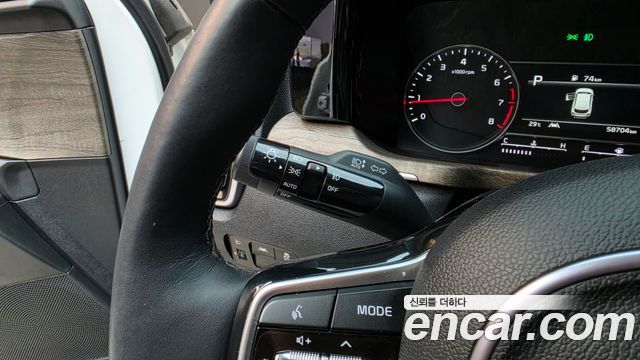 Kia Sorento (IV) Gasoline 2.5T 2WD Prestige 2023 — фото 19