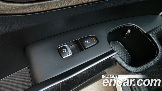 Kia Sorento (IV) Gasoline 2.5T 2WD Prestige 2023 — фото 28