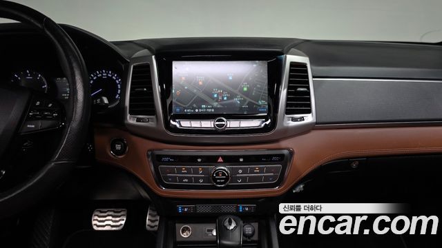 KG Mobility (SsangYong) Rexton Sports Diesel 2.2 4WD Noblesse 2018 — фото 14