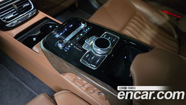 Genesis G90 3.8 AWD Prestige 2020 — фото 17