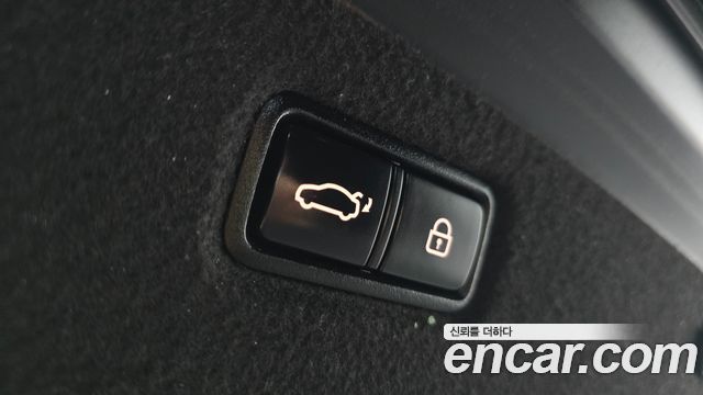 Genesis G90 3.8 AWD Prestige 2020 — фото 20