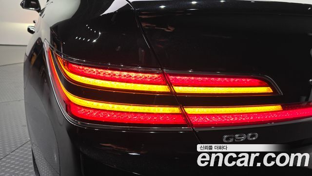 Genesis G90 3.8 AWD Prestige 2020 — фото 23