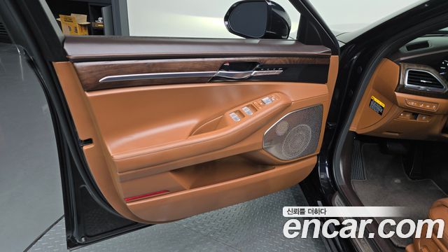 Genesis G90 3.8 AWD Prestige 2020 — фото 24