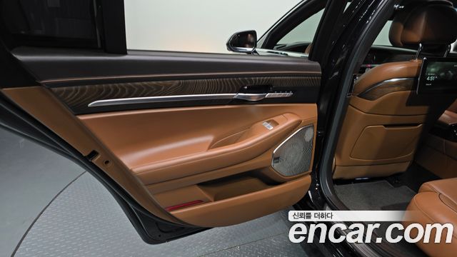 Genesis G90 3.8 AWD Prestige 2020 — фото 25