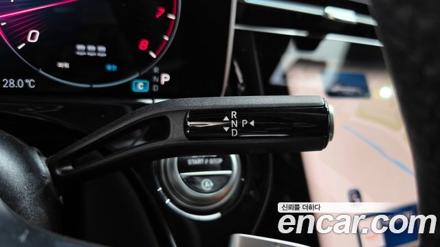 Mercedes-Benz E-Class (W214) E300 4MATIC AMG Line 2025 — фото 9
