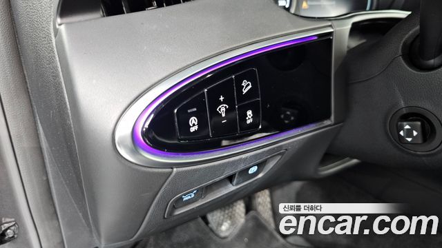 Genesis GV70 2.5T Gasoline 2WD 2022 — фото 18