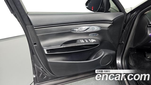 Genesis GV70 2.5T Gasoline 2WD 2022 — фото 24