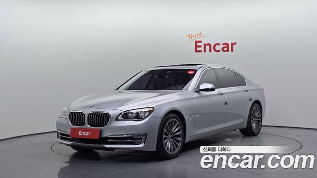 BMW 7 Series (F01) 750Li xDrive
