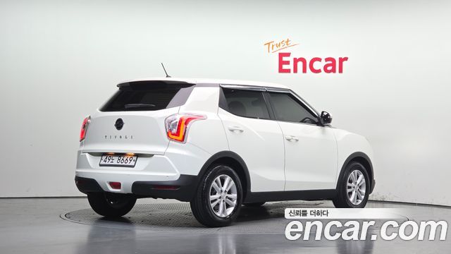 KG Mobility (SsangYong) Tivoli VX 2WD 2015 — фото 2