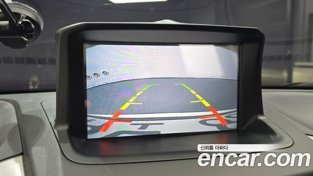 KG Mobility (SsangYong) Tivoli VX 2WD 2015 — фото 16