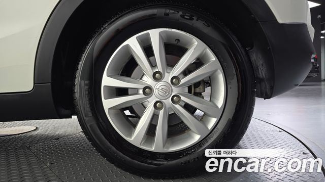 KG Mobility (SsangYong) Tivoli VX 2WD 2015 — фото 21