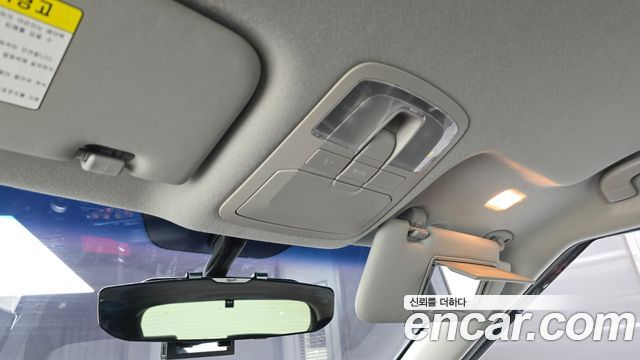 KG Mobility (SsangYong) Tivoli VX 2WD 2015 — фото 29