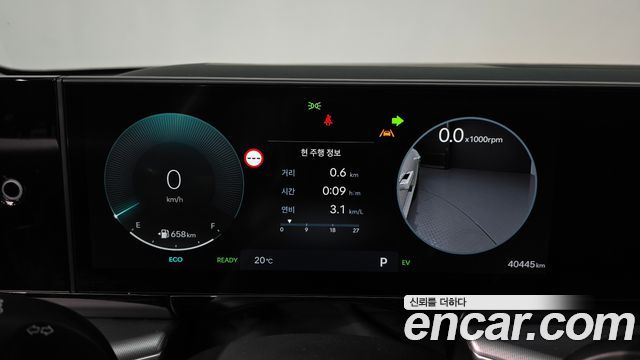 Hyundai Grandeur Hybrid (GN7) Exclusive 2024 — фото 8