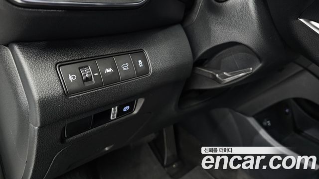 Hyundai Santa Fe Diesel 2.2 2WD Exclusive 2023 — фото 20