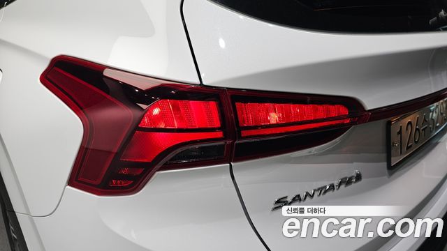 Hyundai Santa Fe Diesel 2.2 2WD Exclusive 2023 — фото 23