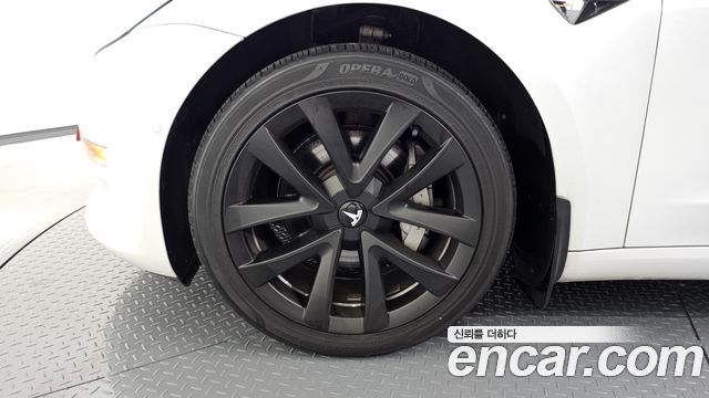 Tesla Model 3 Standard Range Plue RWD 2020 — фото 5