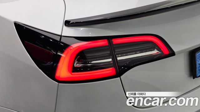 Tesla Model 3 Standard Range Plue RWD 2020 — фото 23