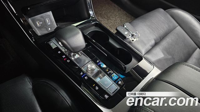 Kia K7 Premier 2.5 GDI Noblesse 2020 — фото 9