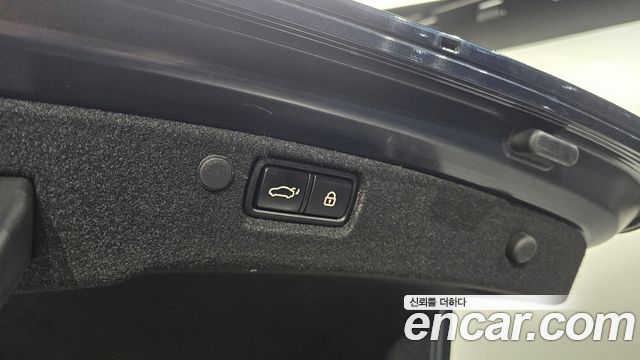 Kia K7 Premier 2.5 GDI Noblesse 2020 — фото 20