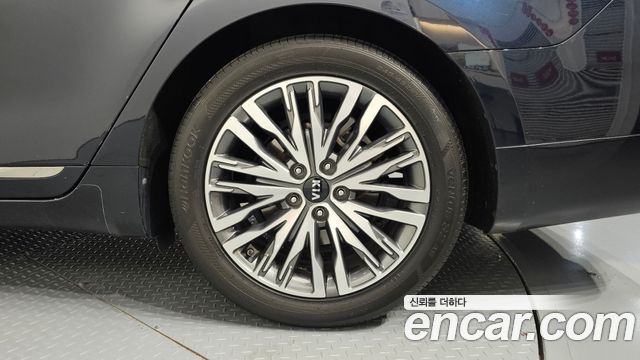 Kia K7 Premier 2.5 GDI Noblesse 2020 — фото 21