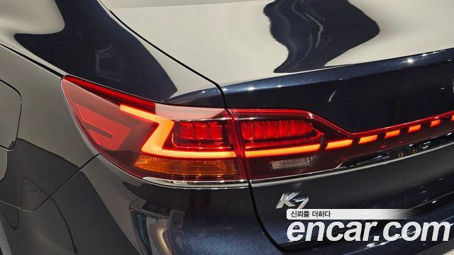 Kia K7 Premier 2.5 GDI Noblesse 2020 — фото 23