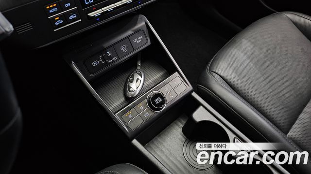 Hyundai Kona (SX2) Gasoline 1.6 Turbo 2WD Modern 2023 — фото 16