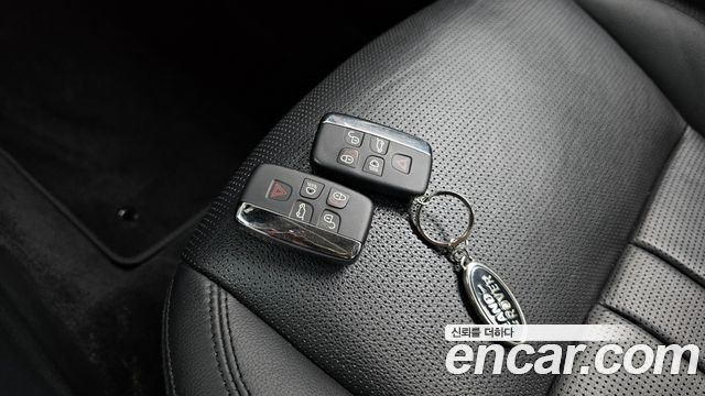 Land Rover Discovery Sport 2.0 TD4 SE (150PS) 2018 — фото 26