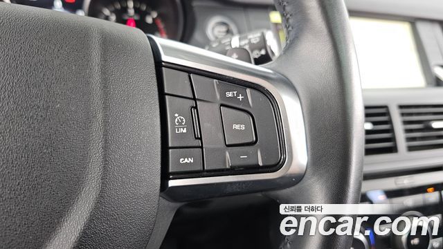 Land Rover Discovery Sport 2.0 TD4 SE (150PS) 2018 — фото 36