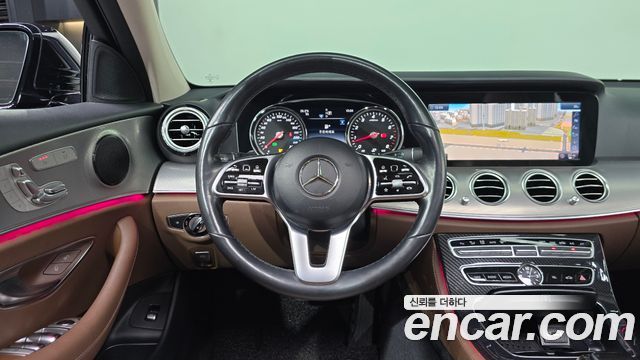 Mercedes-Benz E-Class (W213) E300 Avantgarde 2019 — фото 12