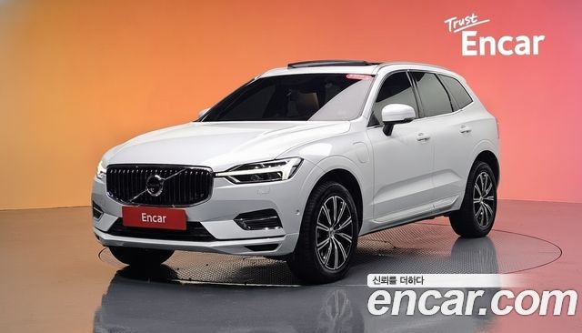 Volvo XC60 (II) T8 Inscription 2021 — фото 1
