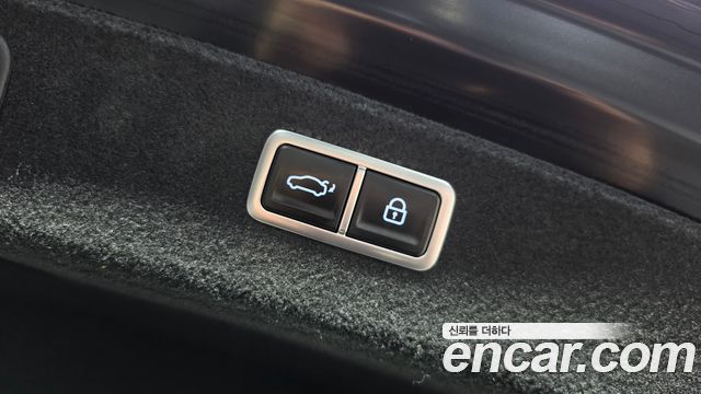 Genesis G80 (RG3) Gasoline 2.5 Turbo AWD 2022 — фото 17
