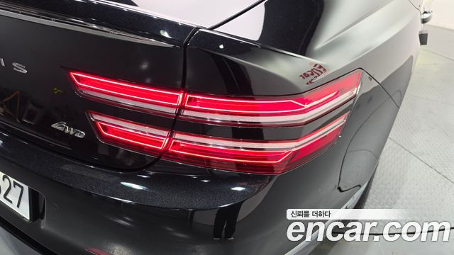 Genesis G80 (RG3) Gasoline 2.5 Turbo AWD 2022 — фото 23