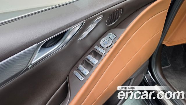 Genesis G80 (RG3) Gasoline 2.5 Turbo AWD 2022 — фото 27