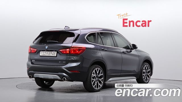 BMW X1 (F48) xDrive 20i xLine 2022 — фото 2
